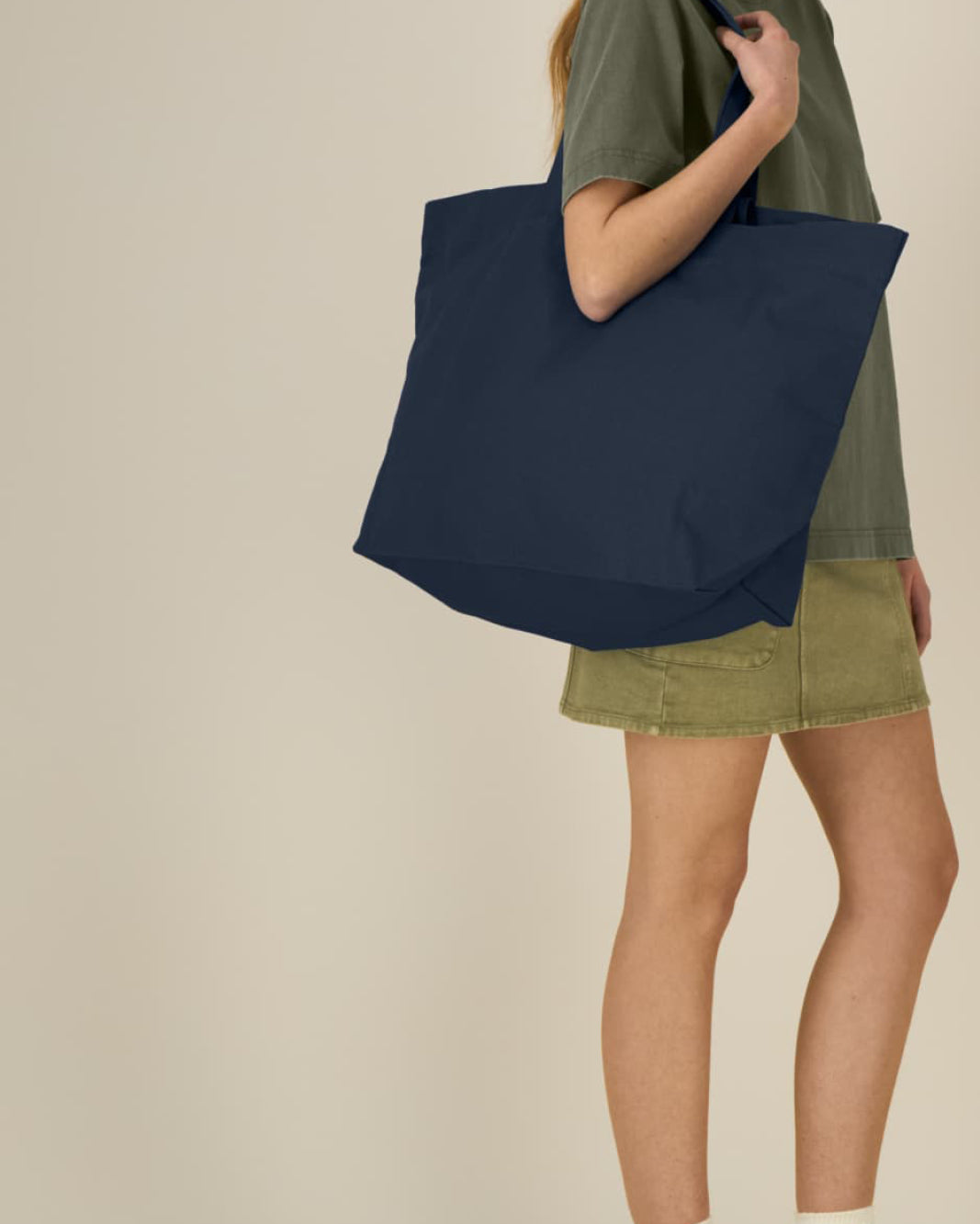 39.3 Mile Runner Recycled Oversized Tote Bag